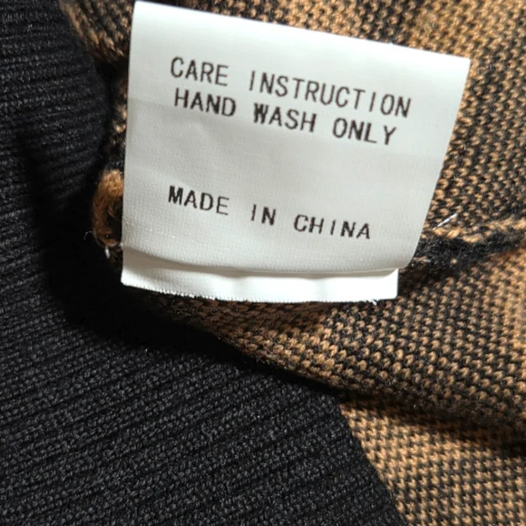 Queen of Sparkles Tiger Stripe Cardigan Sequin Tigers Black Camel Medium - Picture 14 of 14